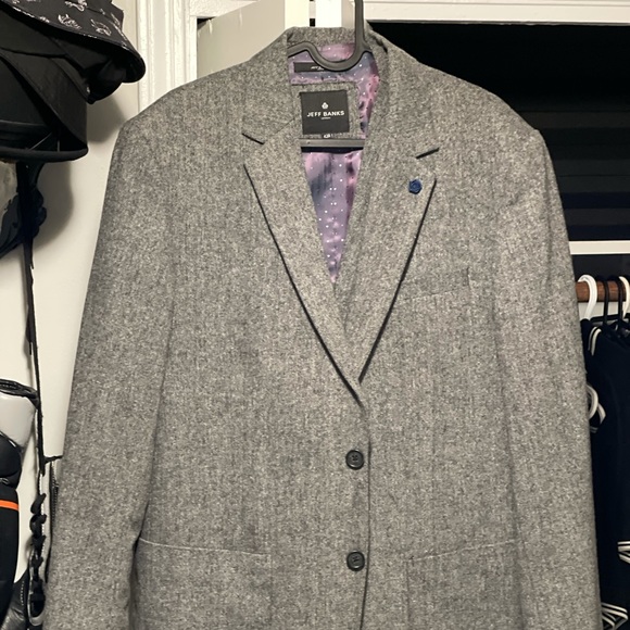 Jeff Banks Suit Jacket & Waistcoat - Picture 5 of 5